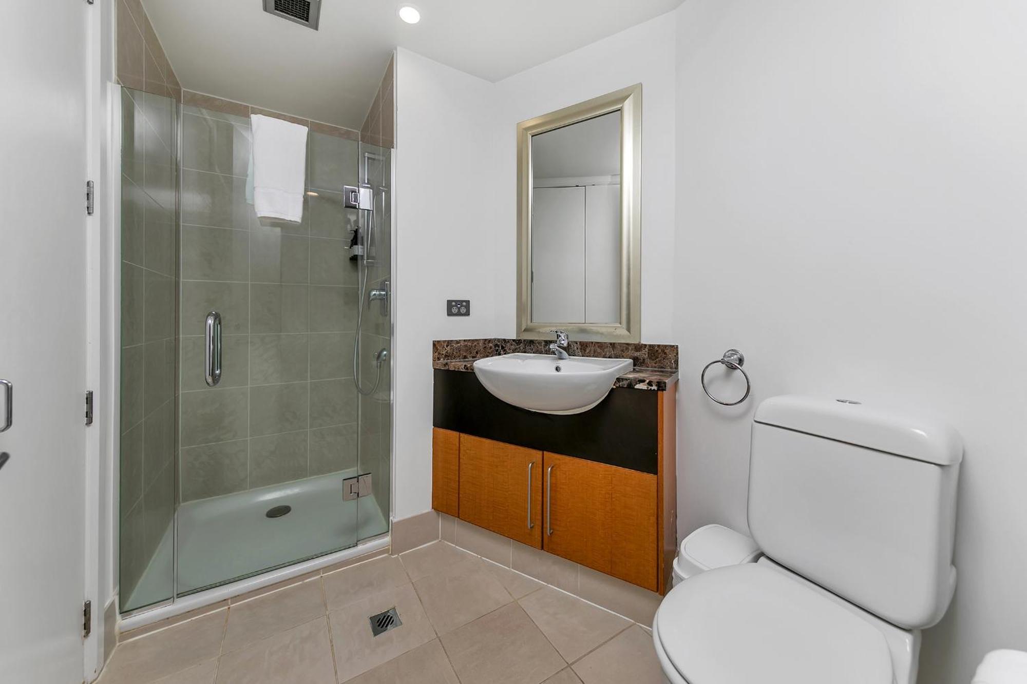 Luxurious & Spacious Living With Breathtaking Views Auckland Buitenkant foto