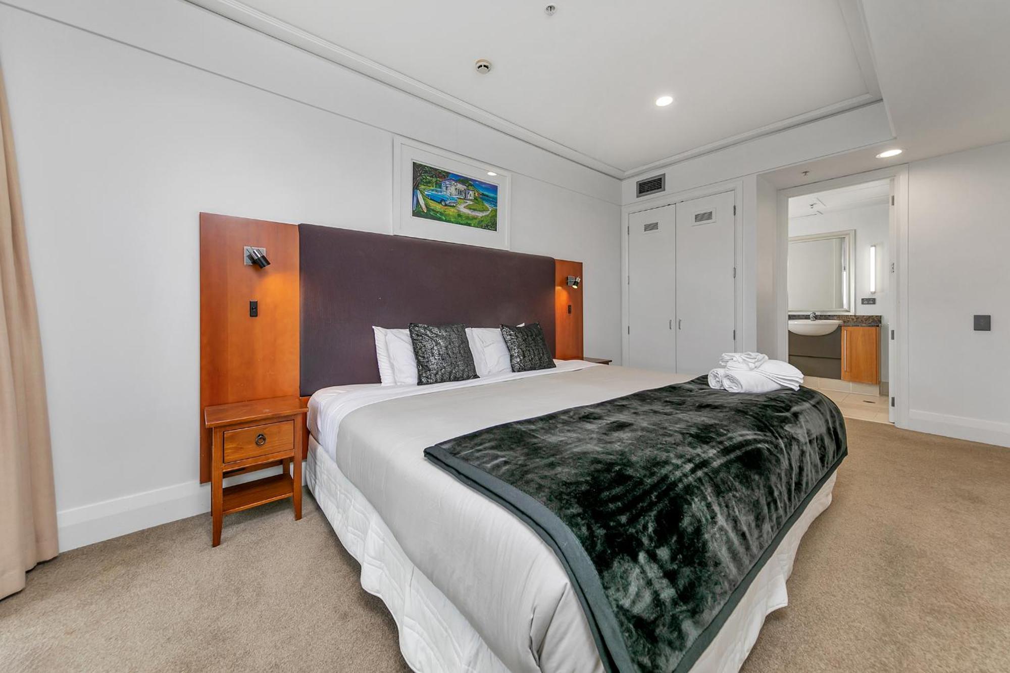 Luxurious & Spacious Living With Breathtaking Views Auckland Buitenkant foto