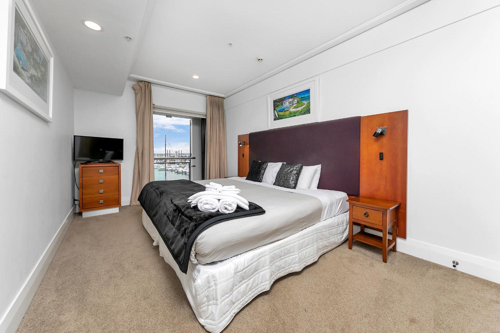 Luxurious & Spacious Living With Breathtaking Views Auckland Buitenkant foto