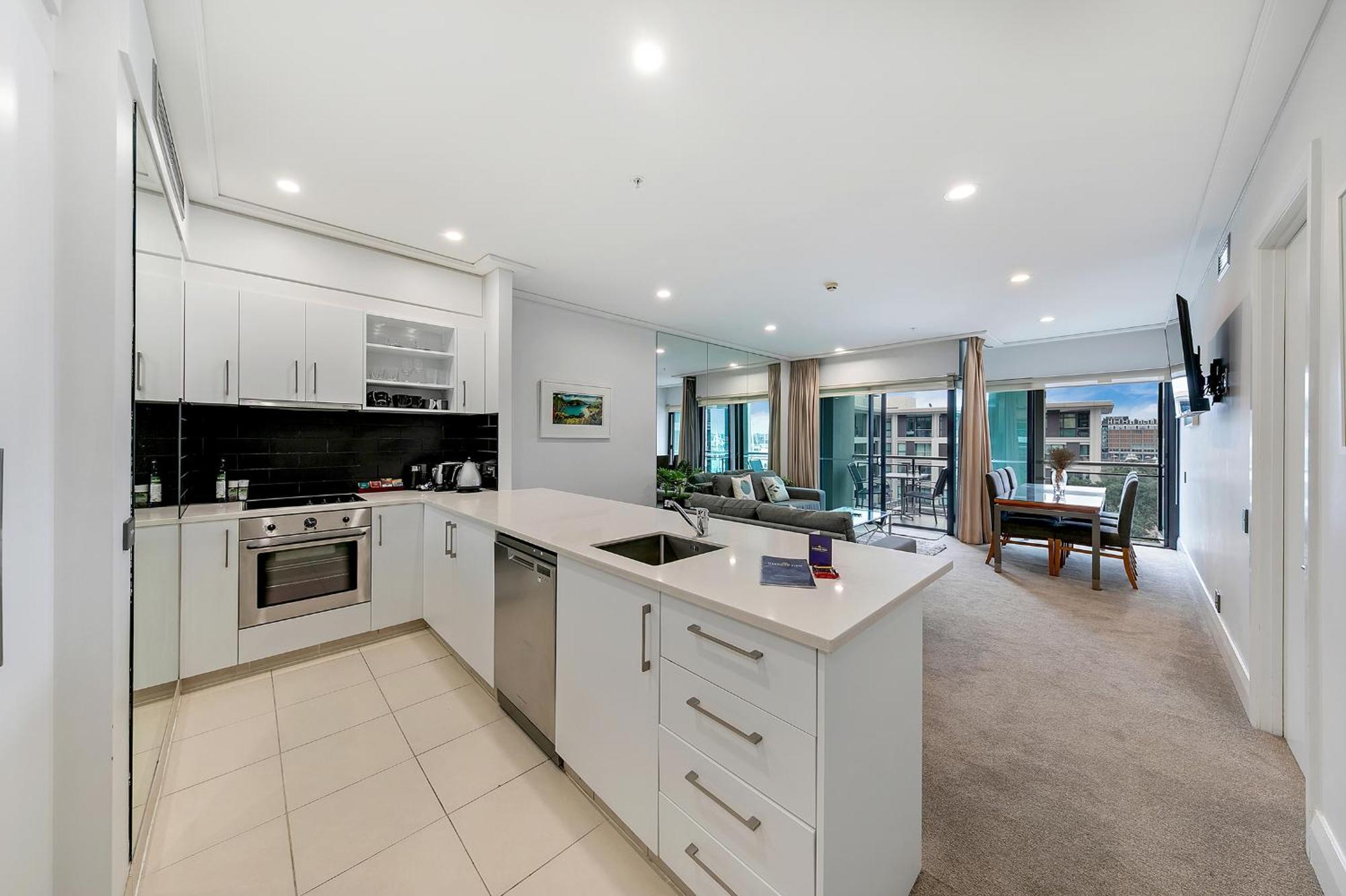 Luxurious & Spacious Living With Breathtaking Views Auckland Buitenkant foto